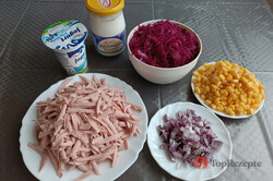 Zubereitung des Rezepts Leckerer und einfacher Rotkraut-Salat - fertig in 10 Minuten, schritt 1