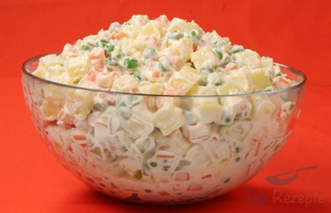 Hausgemachter Mayonnaise-Salat | Top-Rezepte.de