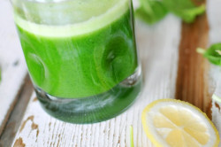 Eisgekühlte Limonade selber machen: 12 Rezeptideen für die perfekte Erfrischung an heißen Sommertagen, schritt 9
