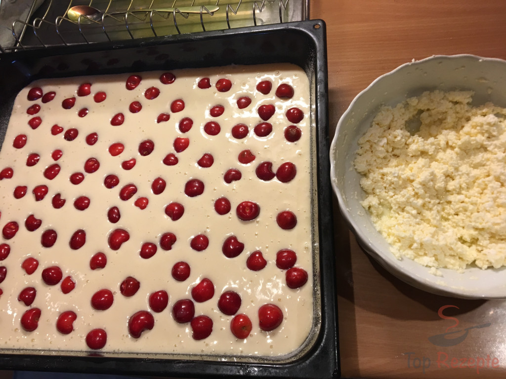 Ungarischer Quark-Kirsch-Kuchen – Omas Kochrezepte