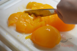 Zubereitung des Rezepts Aprikosen-Joghurt-Torte OHNE BACKEN, schritt 4