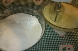 Zubereitung des Rezepts Obstkuchen mit Streuseln, schritt 1