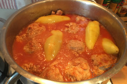 Zubereitung des Rezepts Traditionelle, geschmacklich unübertreffliche gefüllte Paprika mit Tomatensoße, schritt 4