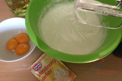 Zubereitung des Rezepts Leckerer Kuchen mit Pudding und einer Creme aus saurer Sahne, schritt 1