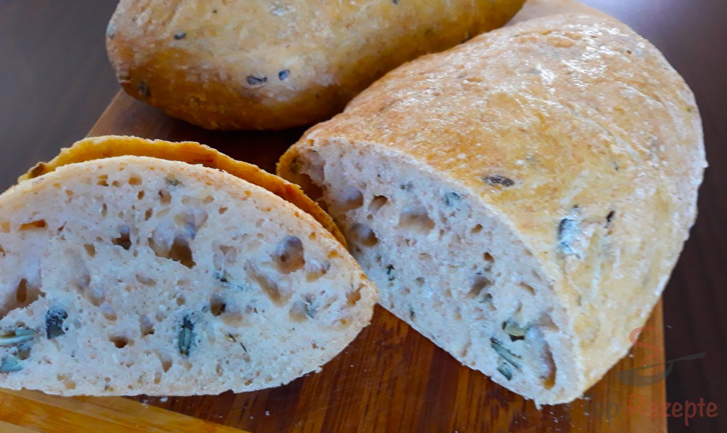 Luftiges, weiches und knuspriges selbstgemachtes Brot | Top-Rezepte.de