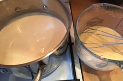 Zubereitung des Rezepts Leckerer Mohnkuchen mit Puddingcreme und Schokoladenglasur, schritt 7