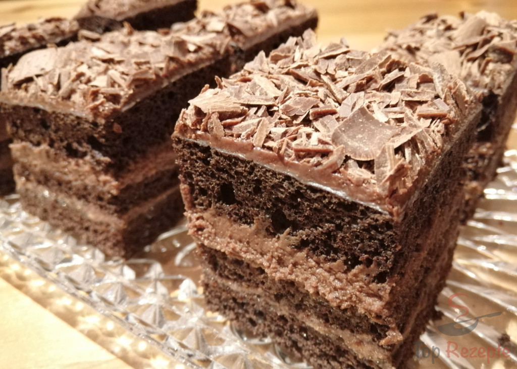 Extra schokoladiger Kuchen | Top-Rezepte.de